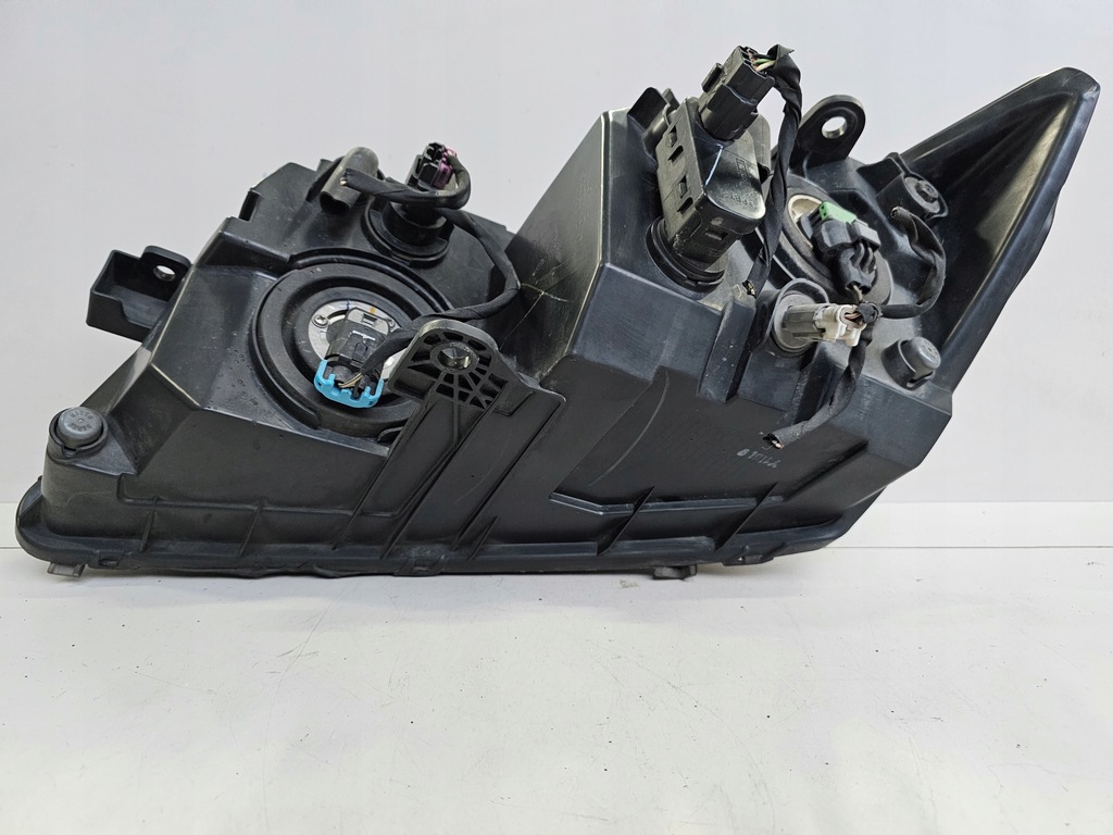 фото №10, Лампа перед передняя правая fiat freemont dodge journey europa 05066788ac