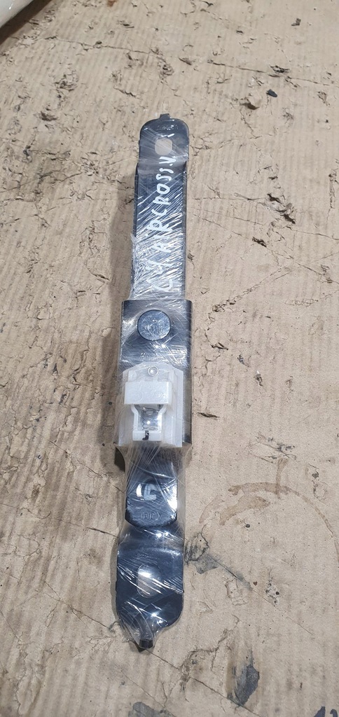 фото №6, Ползунок регулировки поперечина левый правый комплект x2 citroen c4 aircross