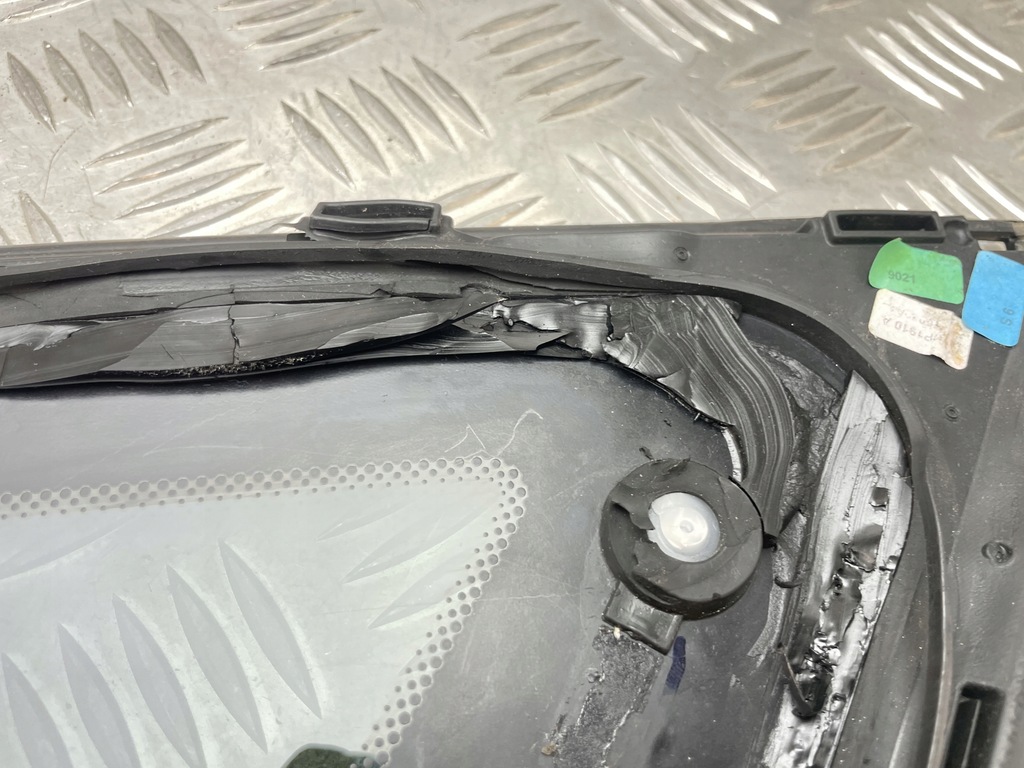 фото №12, Bmw f36 стекло кузовная треугольник левый задняя