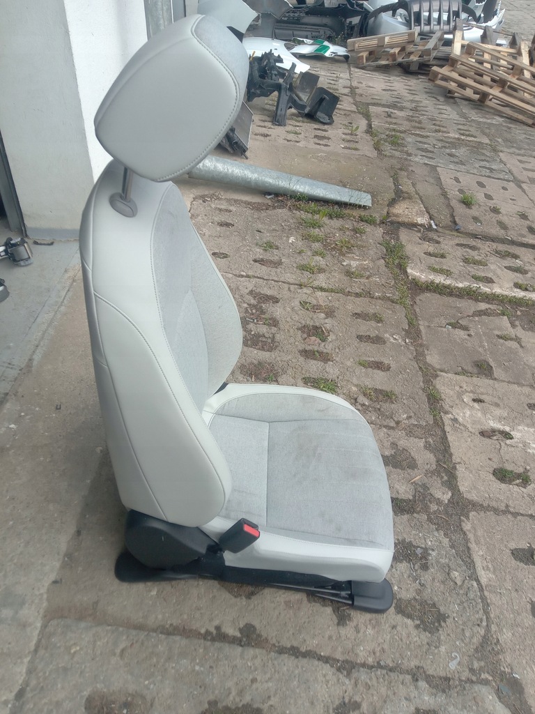 фото №10, Honda jazz v 5 сиденья перед