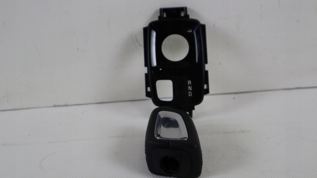 фото №5, Volvo v60 ii ручка перемикання передач рамка