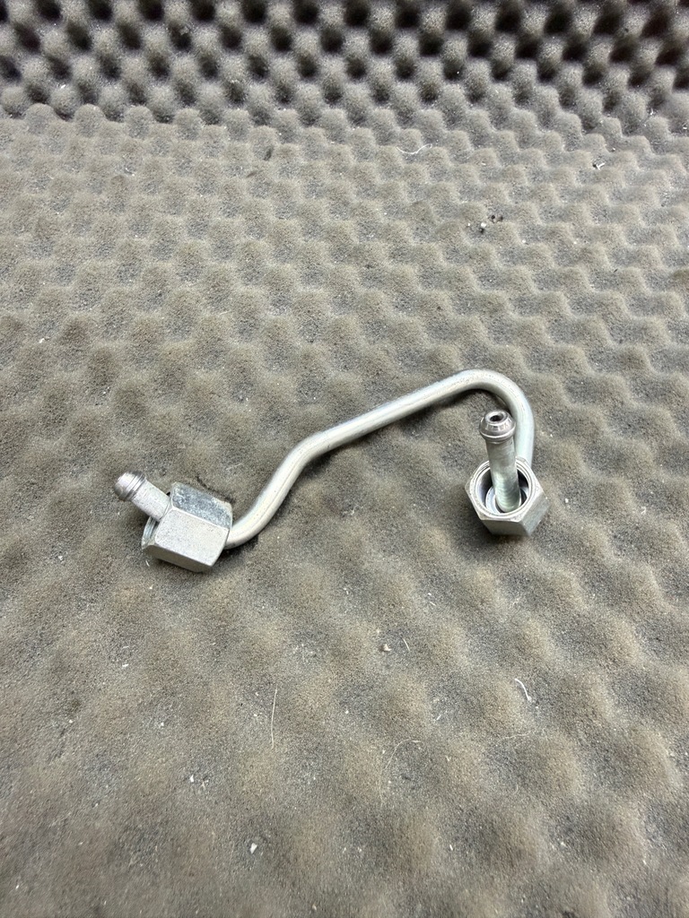 фото №1, Шланг топливный впрыскной audi a4 s4 b8