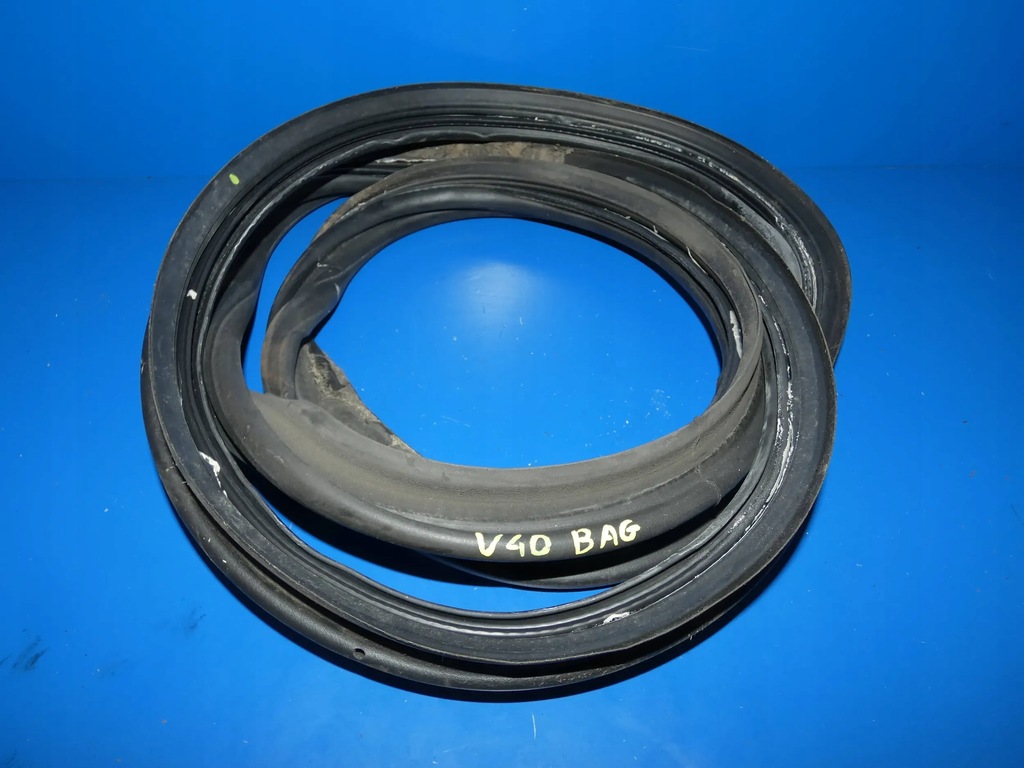 фото №1, Volvo v40 ii прокладка кришки багажника кузовна