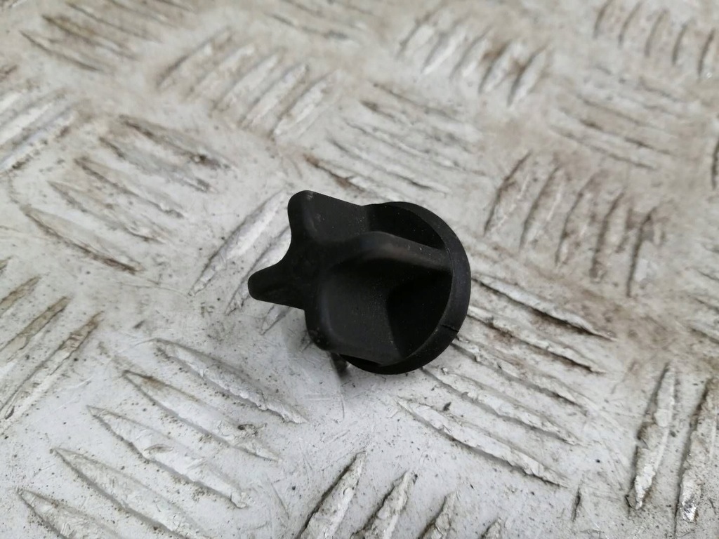 фото №1, Peugeot 208 ii отбойник капот