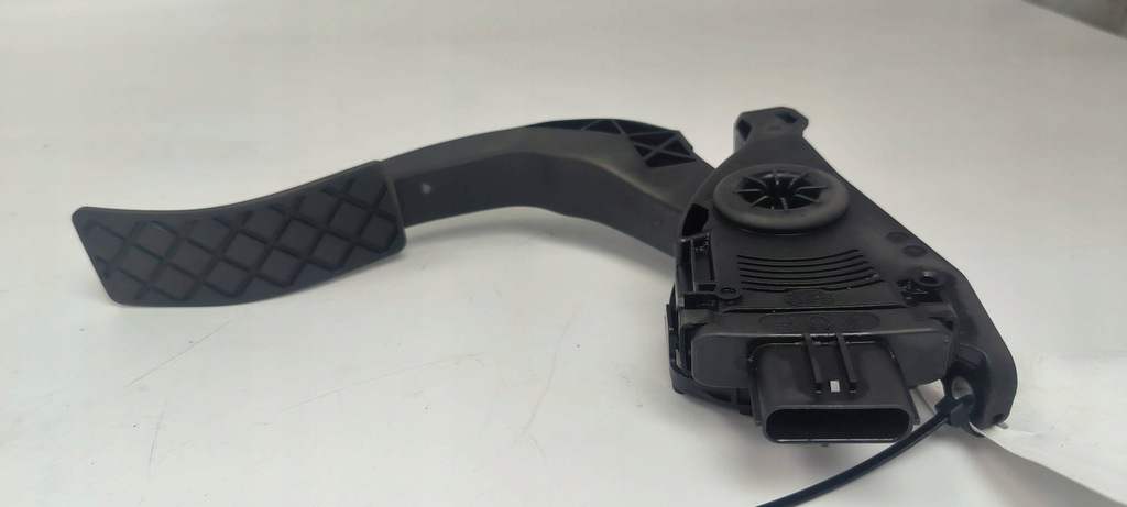 фото №7, Педаль 8k1723523a audi a6 c7 lift