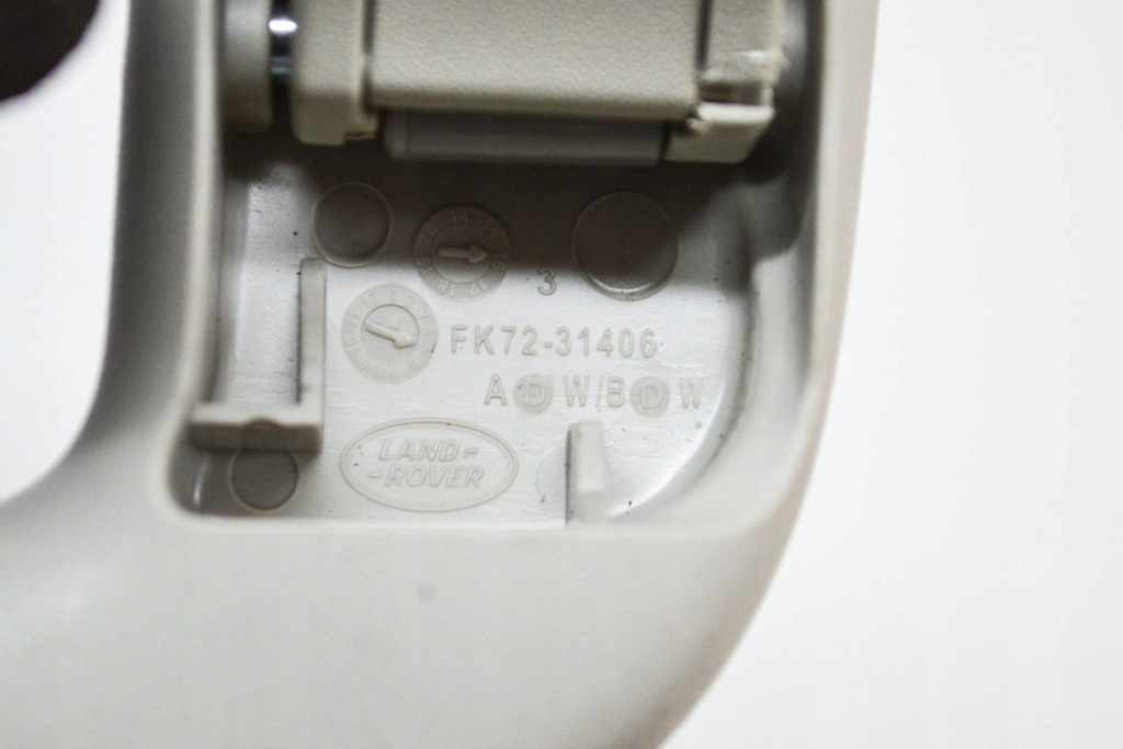 фото №6, Jaguar f-pace x761 задняя правая ручка крыша fk72-31406-adw 2.0 d 132kw 2016