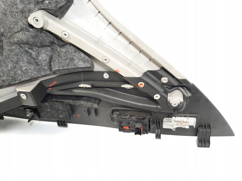 фото №13, Opel astra j 11r kombi защита стойка багажника l