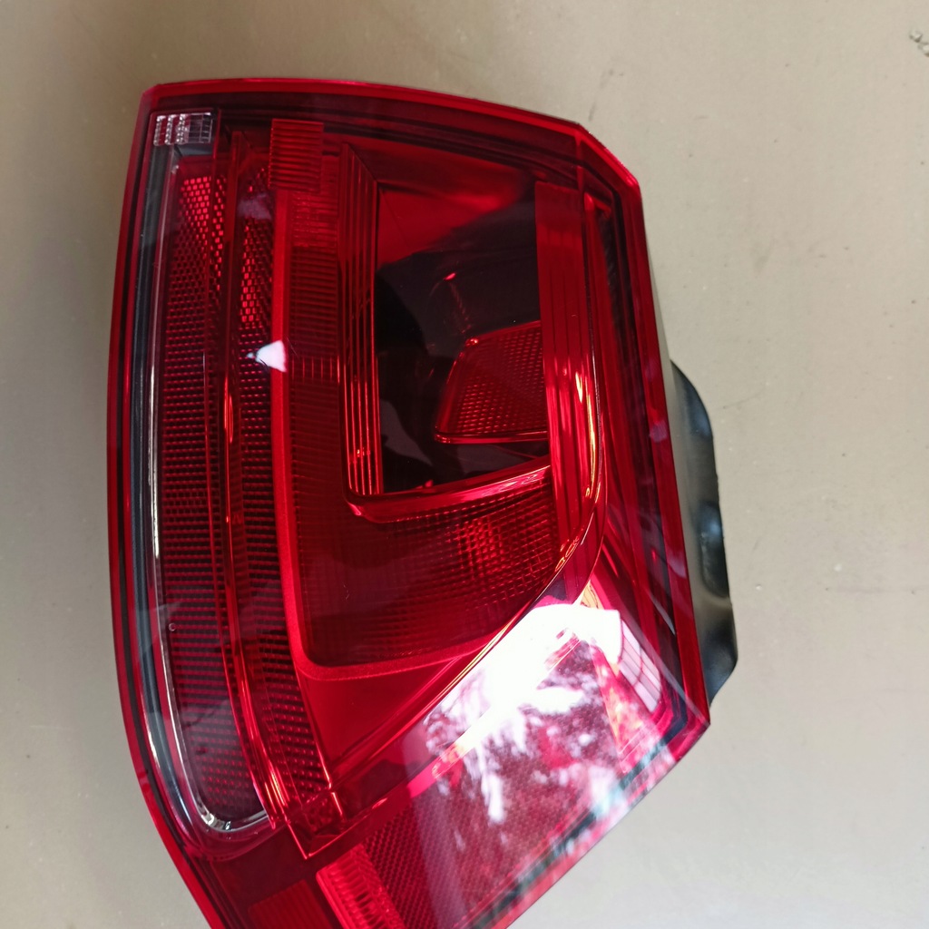 фото №6, Vw golf vii usa лампа задня права