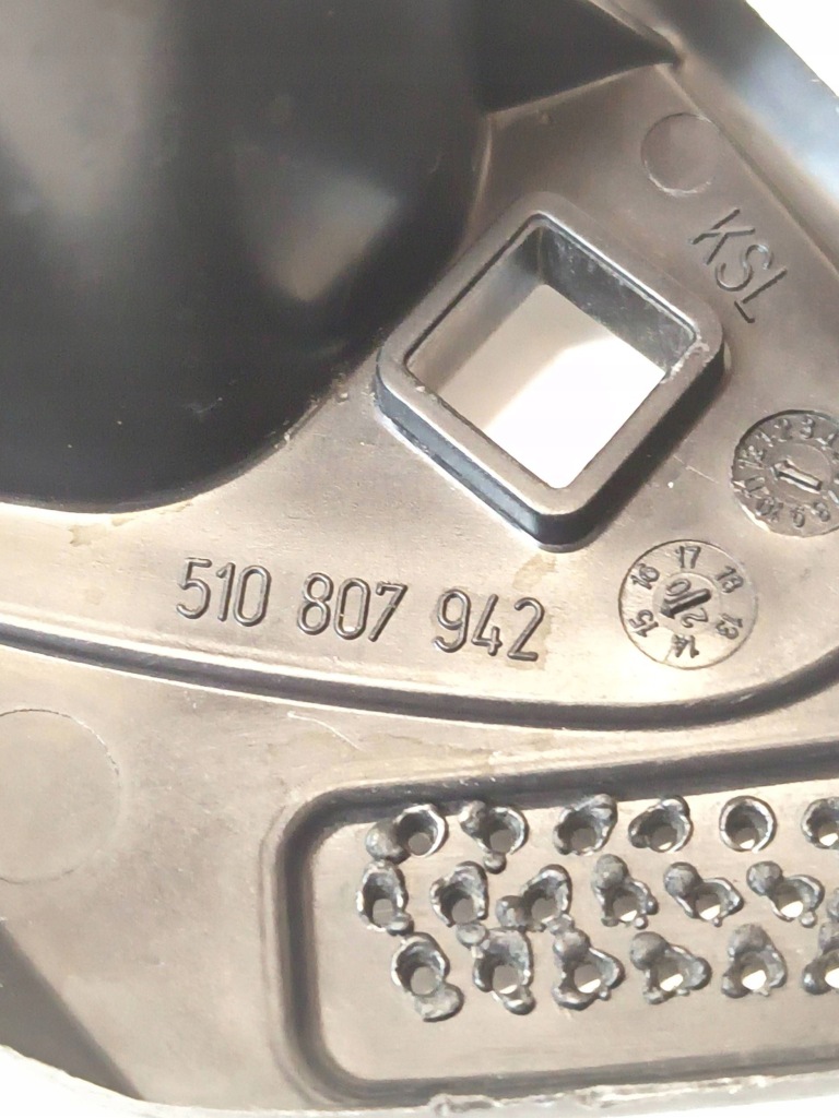 фото №9, Vw golf sportsvan 510955966 омыватель лампы правый