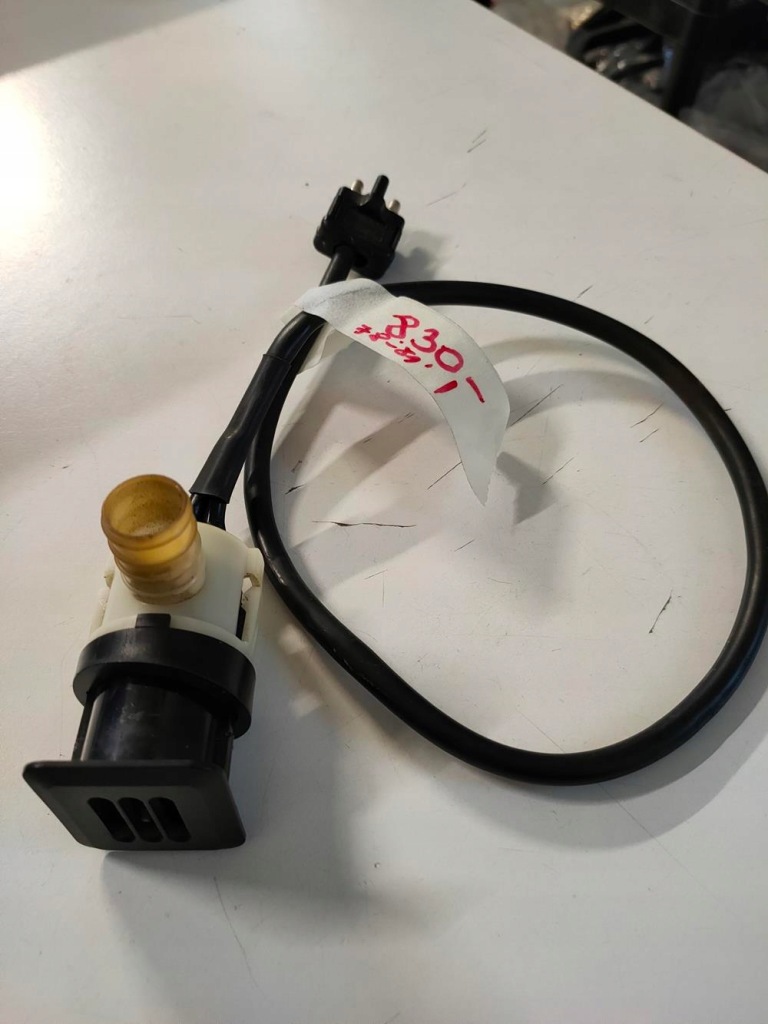 фото №7, Клапан кондиціонера mercedes 107