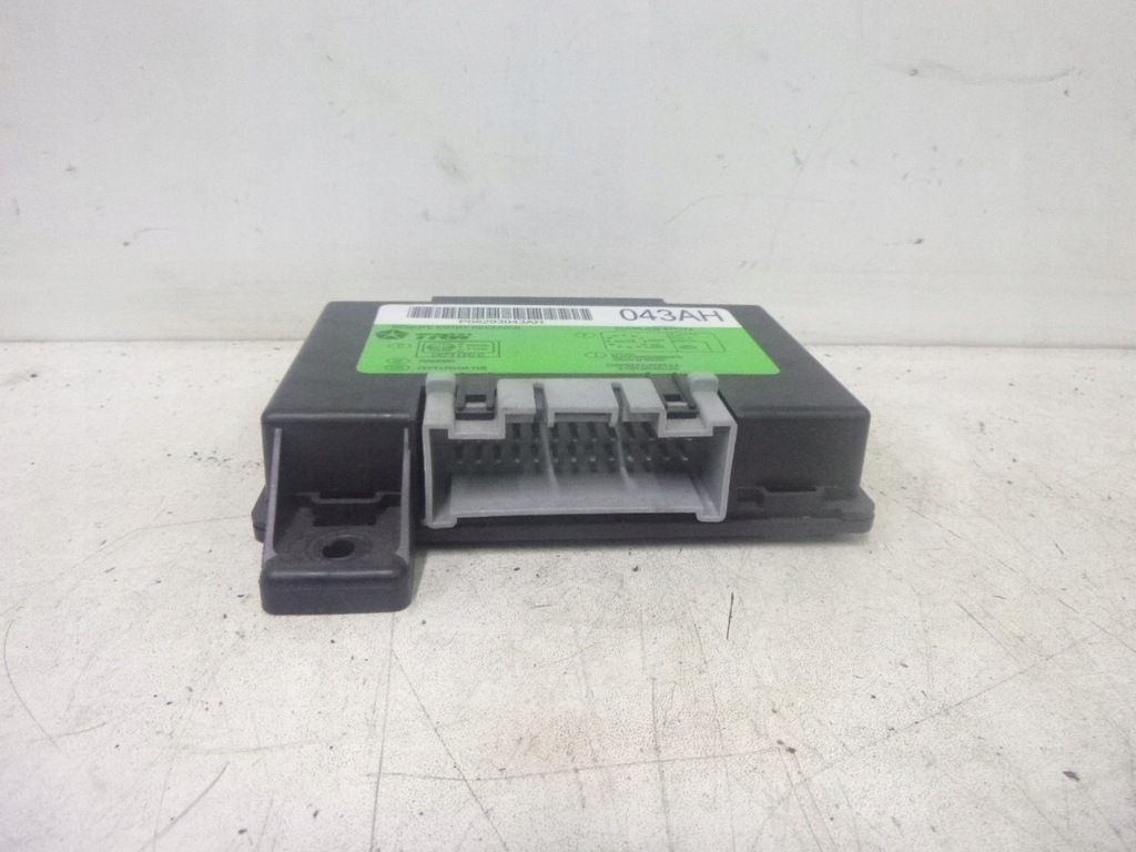 фото №1, Бортовий комп'ютер модуль комфорту chrysler pt cruiser 2000r.