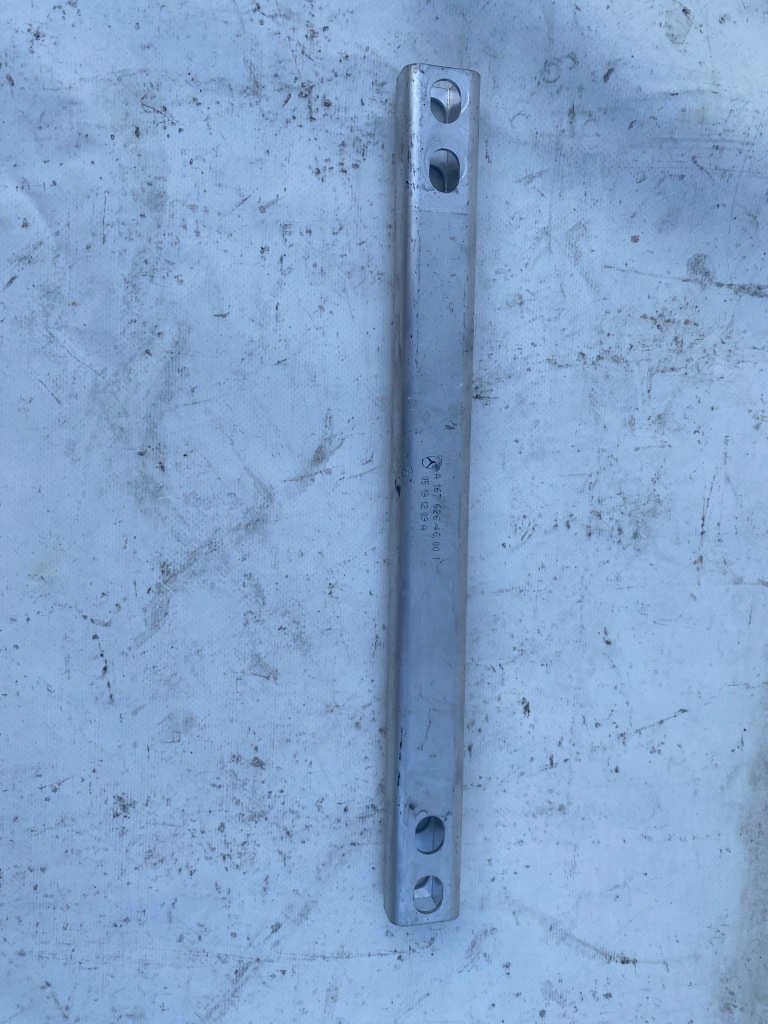 Купити Mercedes w167 gle балка кронштейн кронштейн