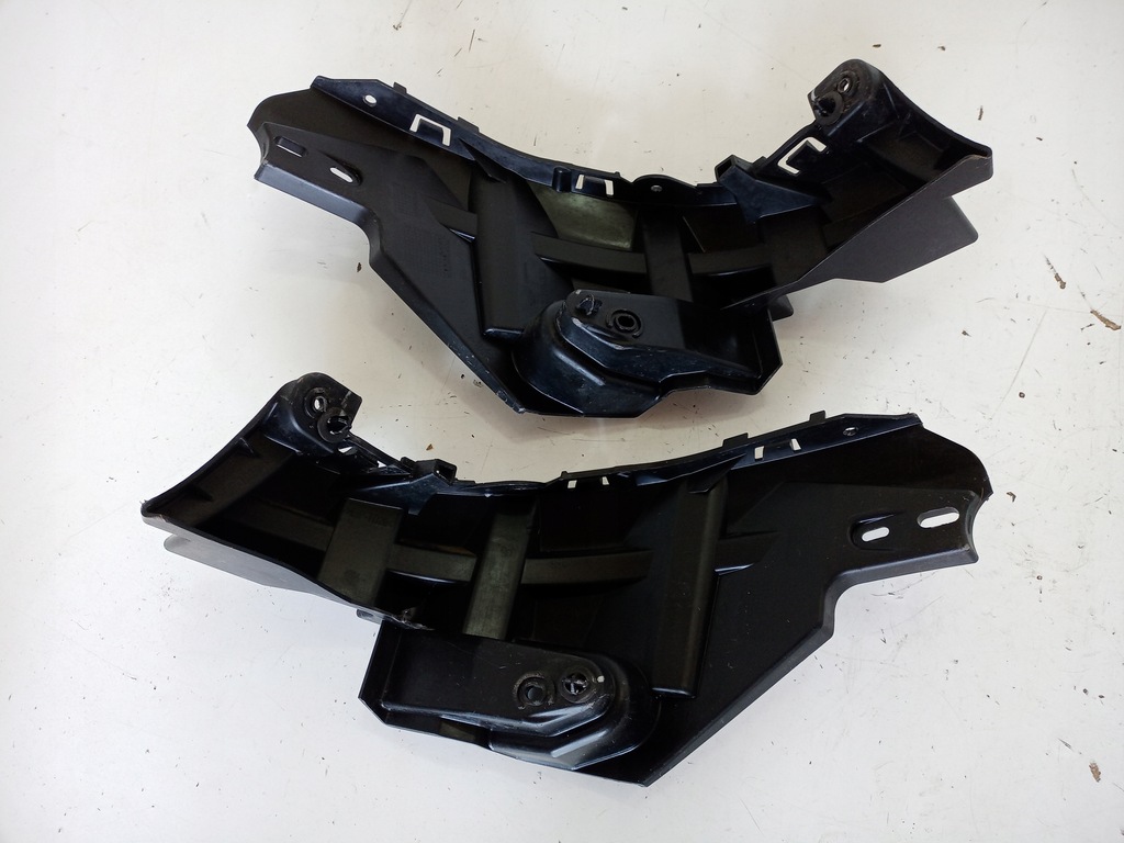 фото №2, Напрямна бампера задня renault fluence ze