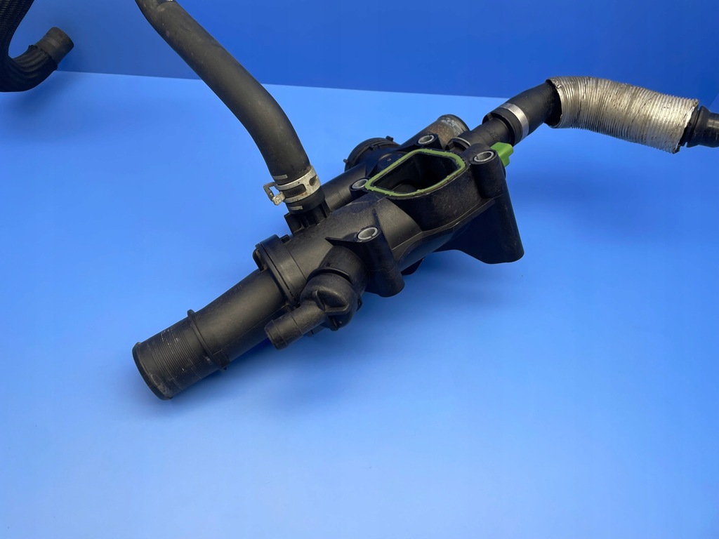 фото №9, Volvo c30 s40 ii v50 2.0d 136 km - корпус термостата термостат 9656182980