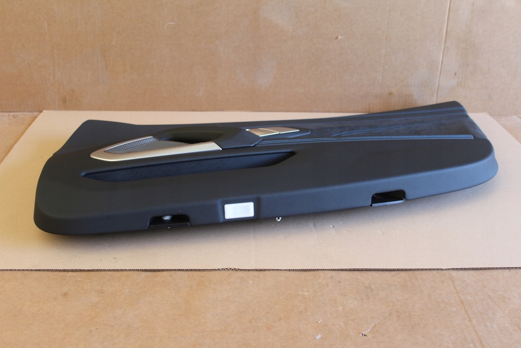 фото №9, Оббивка обшивка alcantara двері праве bmw z4 g29