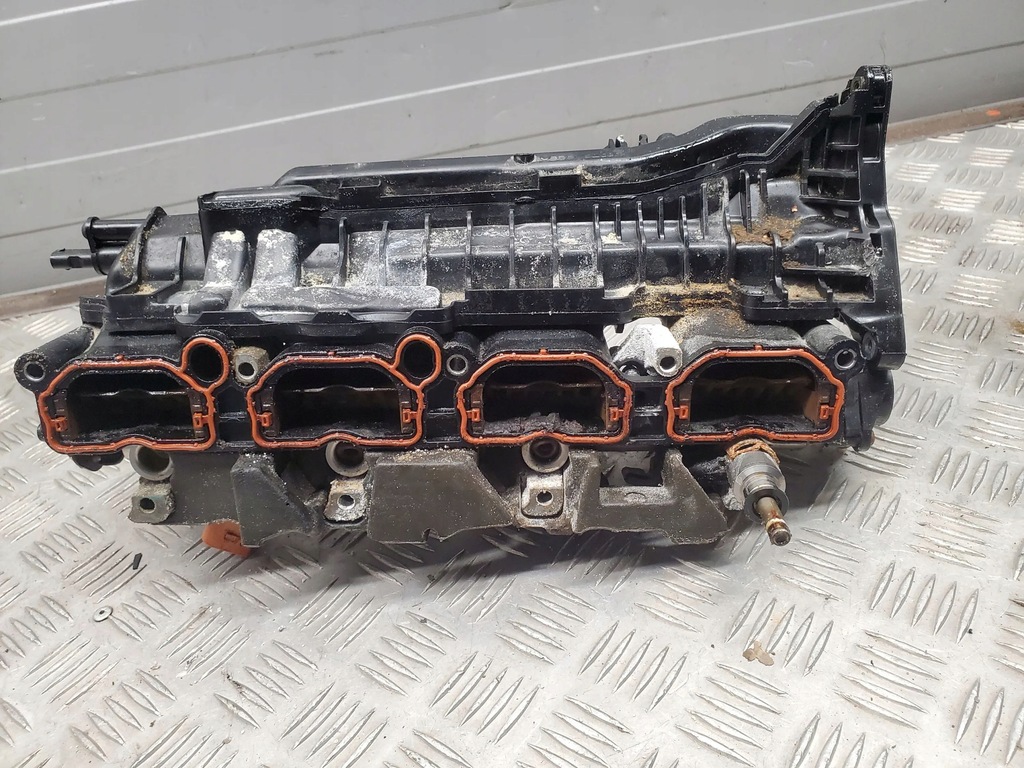 фото №7, Audi a8 s8 d4 4h 2015 колектор всмоктуючий