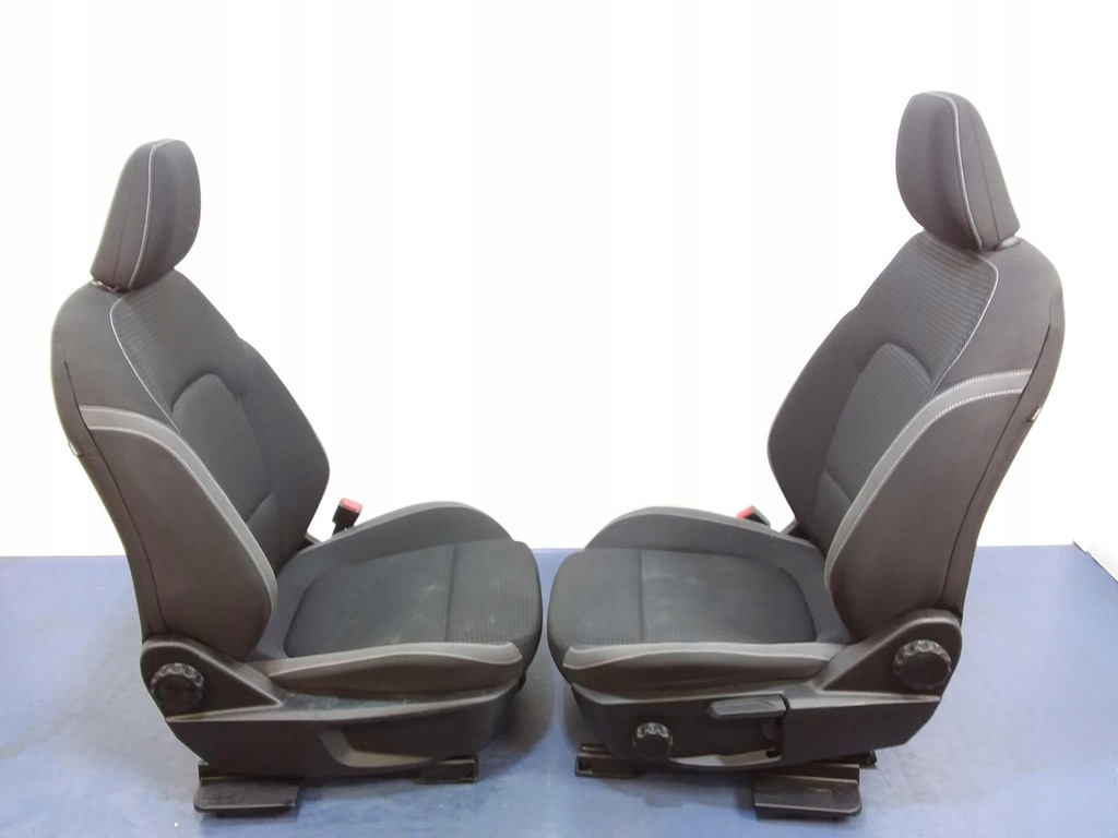 фото №10, Ford focus mk4 kombi сиденья заднее сиденье комплект салон