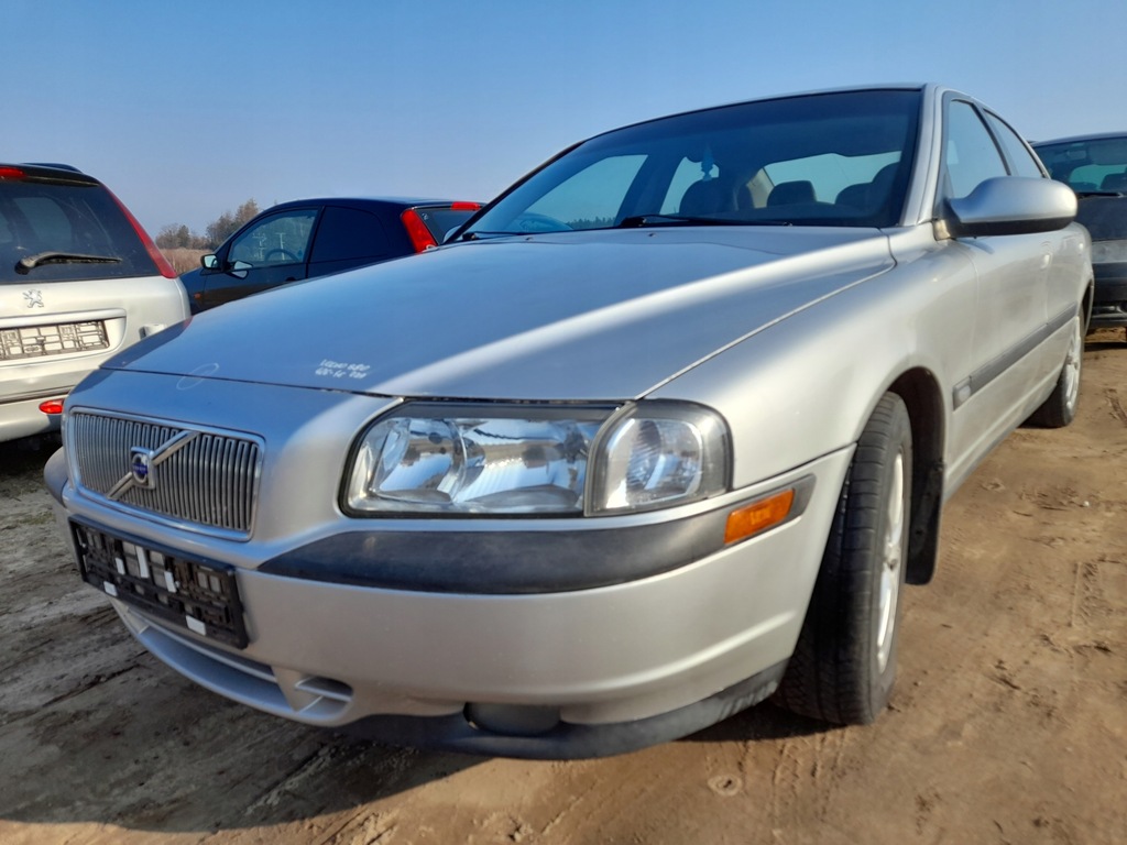 фото №12, Volvo s80 i капот крышка двигателя 426-46