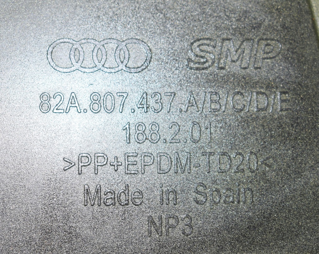 фото №7, Audi a1 ii 82a бампер перед передний org + решётка