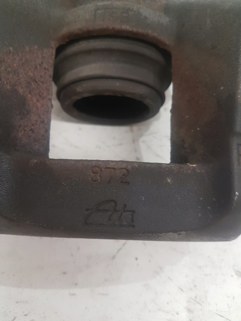 фото №5, Peugeot 508 i суппорт тормозной правый перед 1.6ehdi