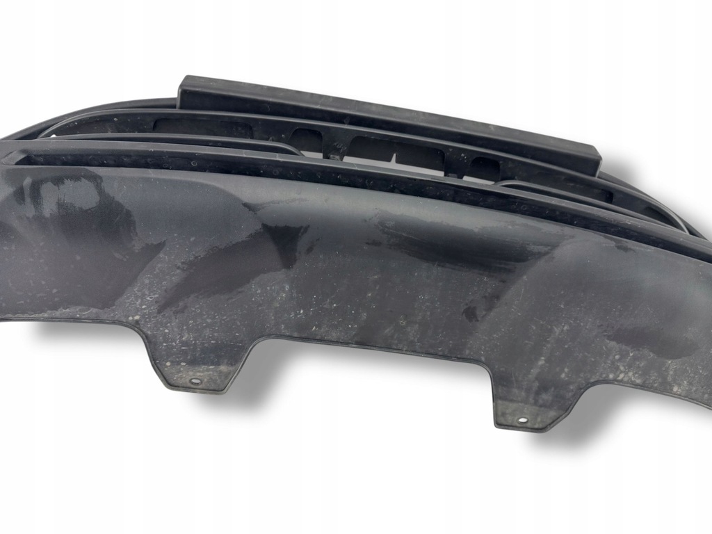 фото №7, Dacia spring 2021 с передний решётка нижняя бампера передний