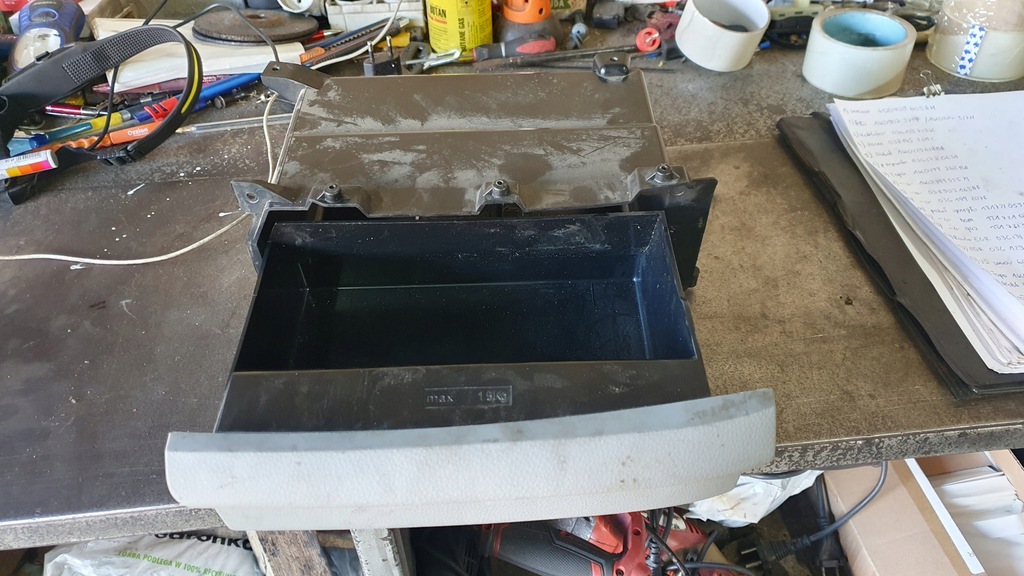 фото №5, Vw caddy iii 03-15 - бардачок шухляда сидіння 6q0882601a