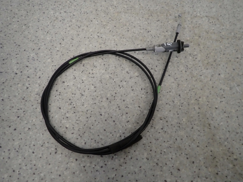 Toyota iq 08- трос відкривання кришка пального Недорого