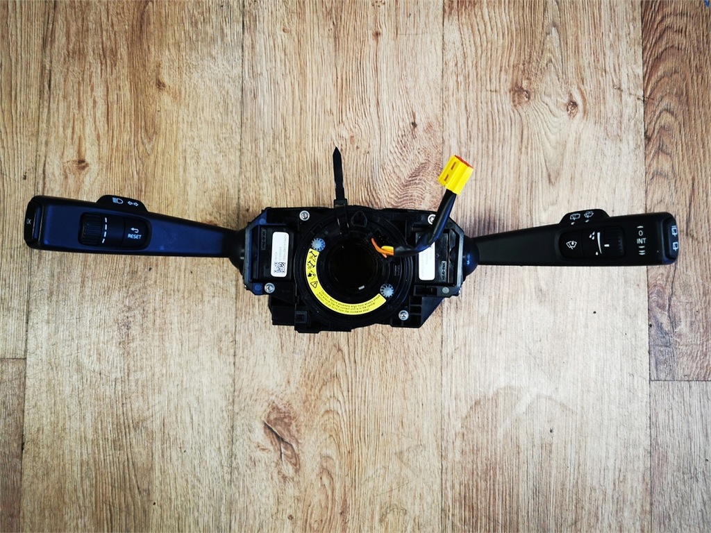 фото №1, Volvo v60 i lift 13-18 переключатель комбинированный