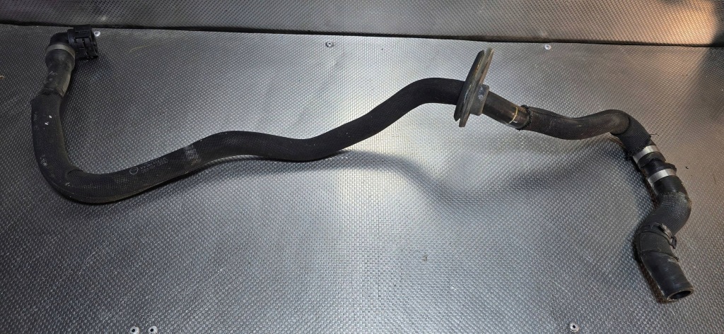 Купить Audi a6 c6 3.0 tdi asb шланг пабтрубок  трубка радиатора воды 4f1819699