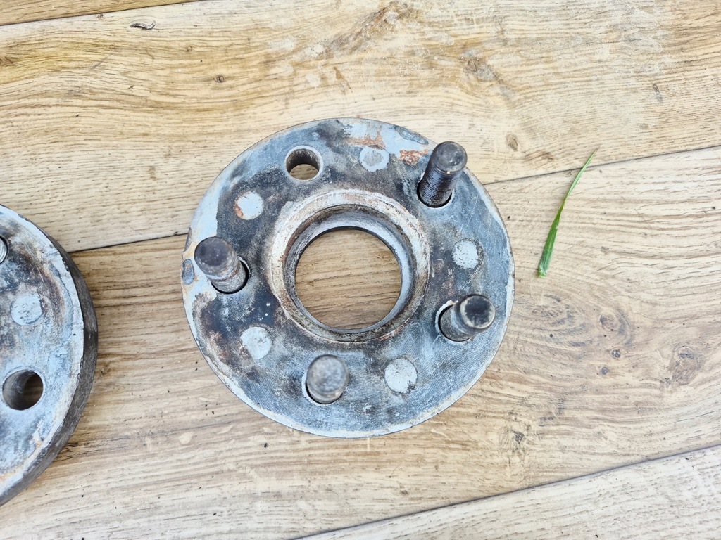 фото №7, Audi a3 8l проставка колеса golf 4 5x100