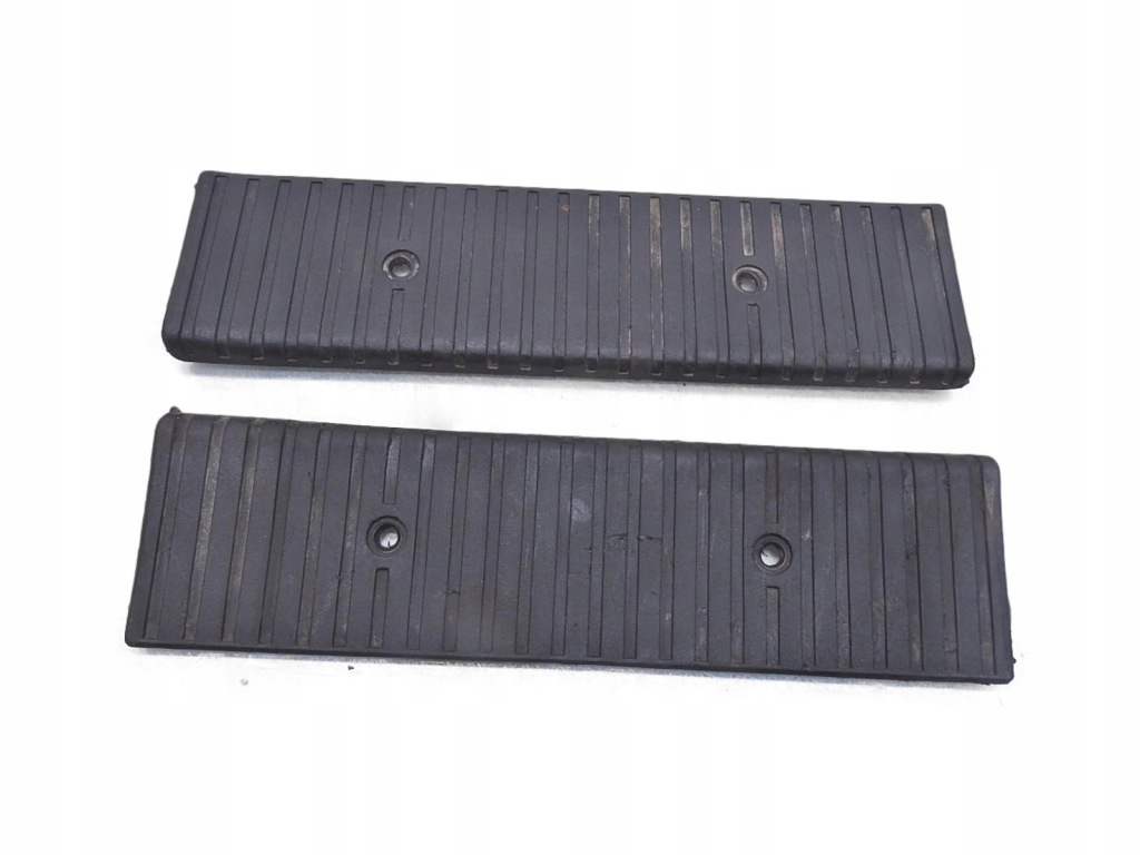 Купить Молдинг накладка порог задняя jeep cherokee xj 8955003372