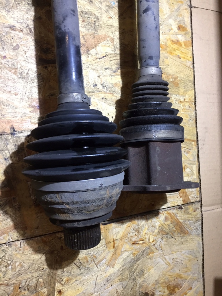 фото №12, Audi a5 8t a4 b8 привідний вал передня перед 8k0407271e