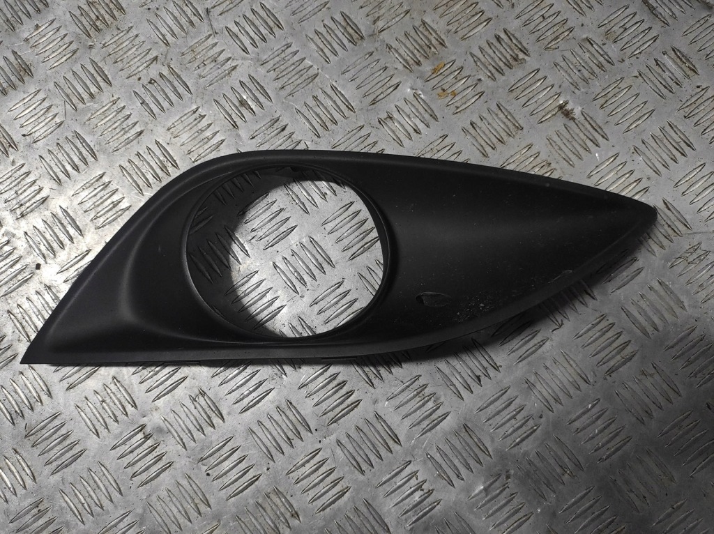 фото №1, Hyundai veloster 1,6 turbo решётка противотуманной фары левая