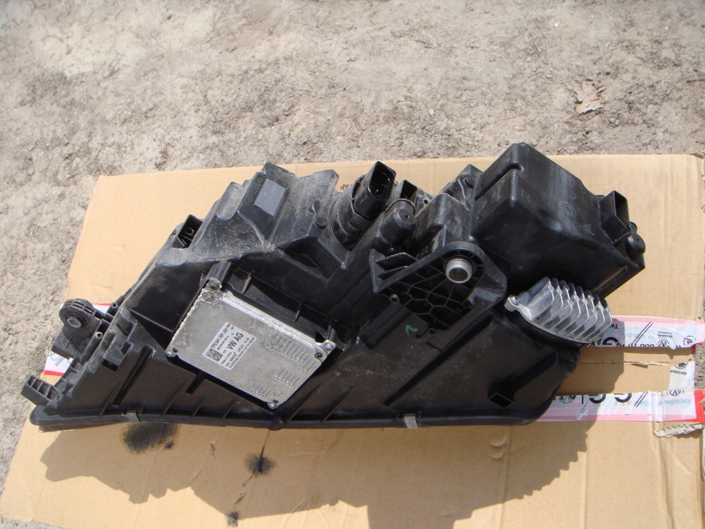 Skoda octavia 3 рестайлинг  фара led правая левая перед с Разборки