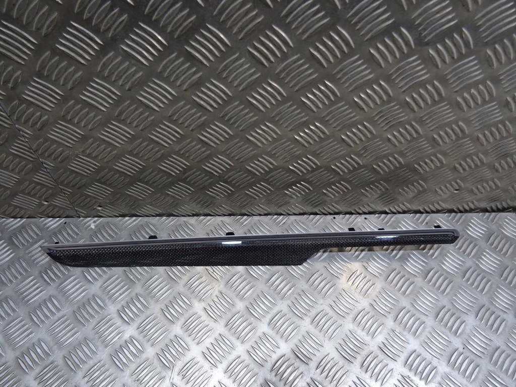 фото №6, Porsche macan 95b накладки декоративные боковых дверь карбон