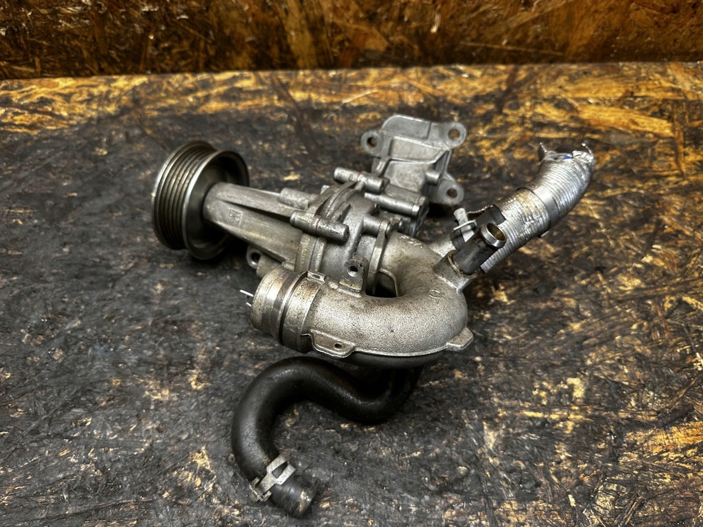 фото №1, Насос wody stelvio giulia 2.0t 05048124af