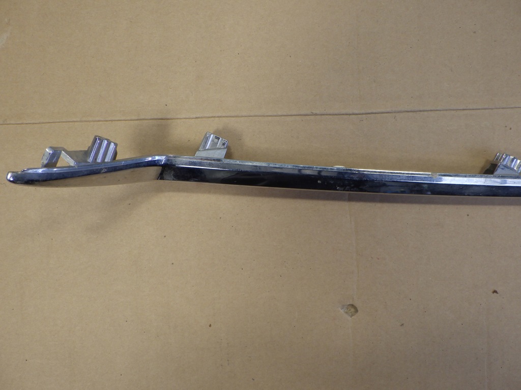 фото №9, Молдинг хром правый перед toyota corolla e21