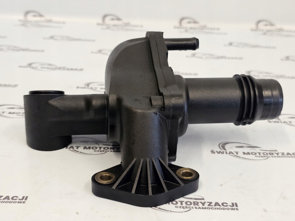 фото №5, Land rover discovery 2.7 276dt патрубок wody 4h2q-8592-bf