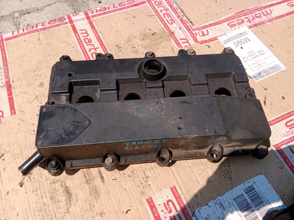 фото №1, Крышка клапанов ford transit 2.0 1c1q-6k271-ba