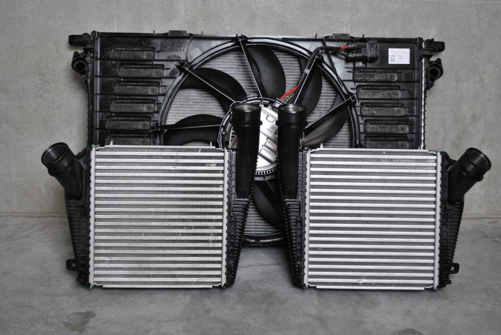 фото №1, Комплект радіатор porsche panamera 971 3.0v6 2016