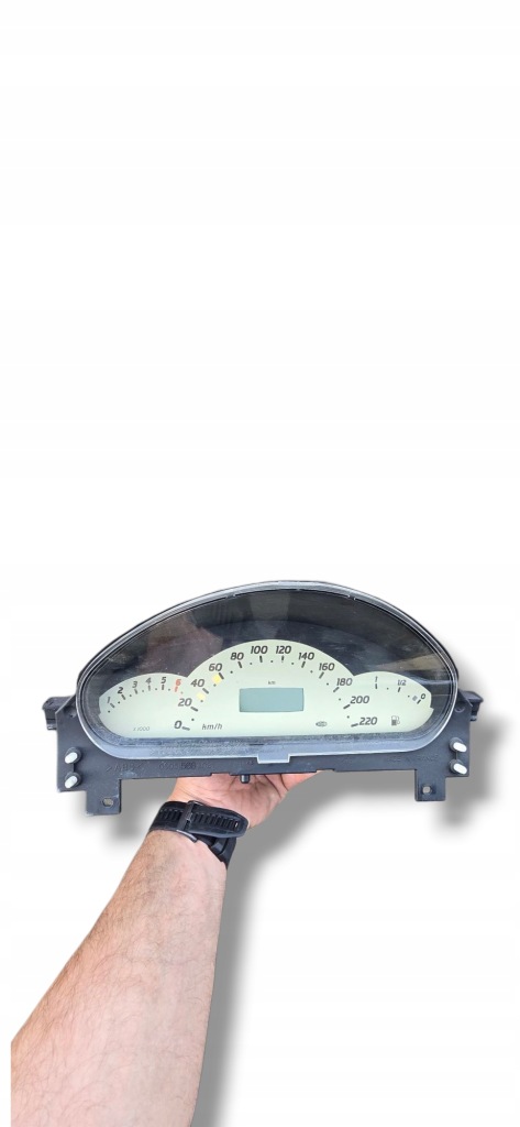 Купить A1685408111 счетчик спидометр приборы mercedes a klasa w168