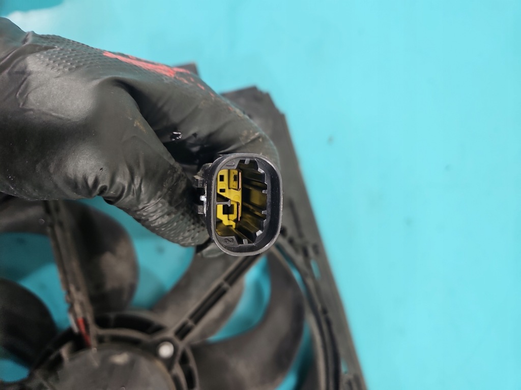 Купити Вентилятори вентилятор радіатора opel astra vi l 9832930080 1.5 cdti