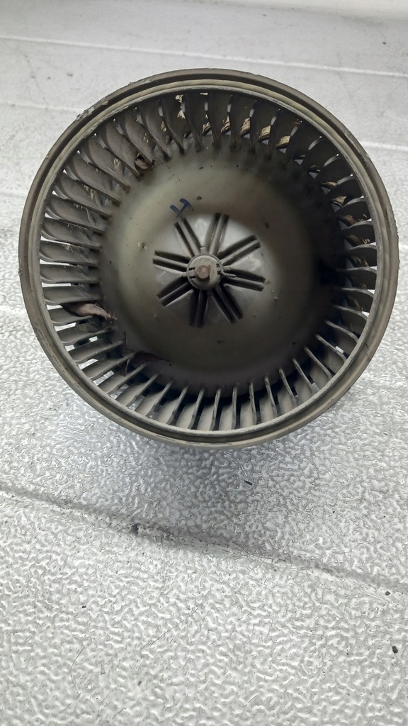 фото №1, Вентилятор отопителя volvo v40 01r 1.9dci