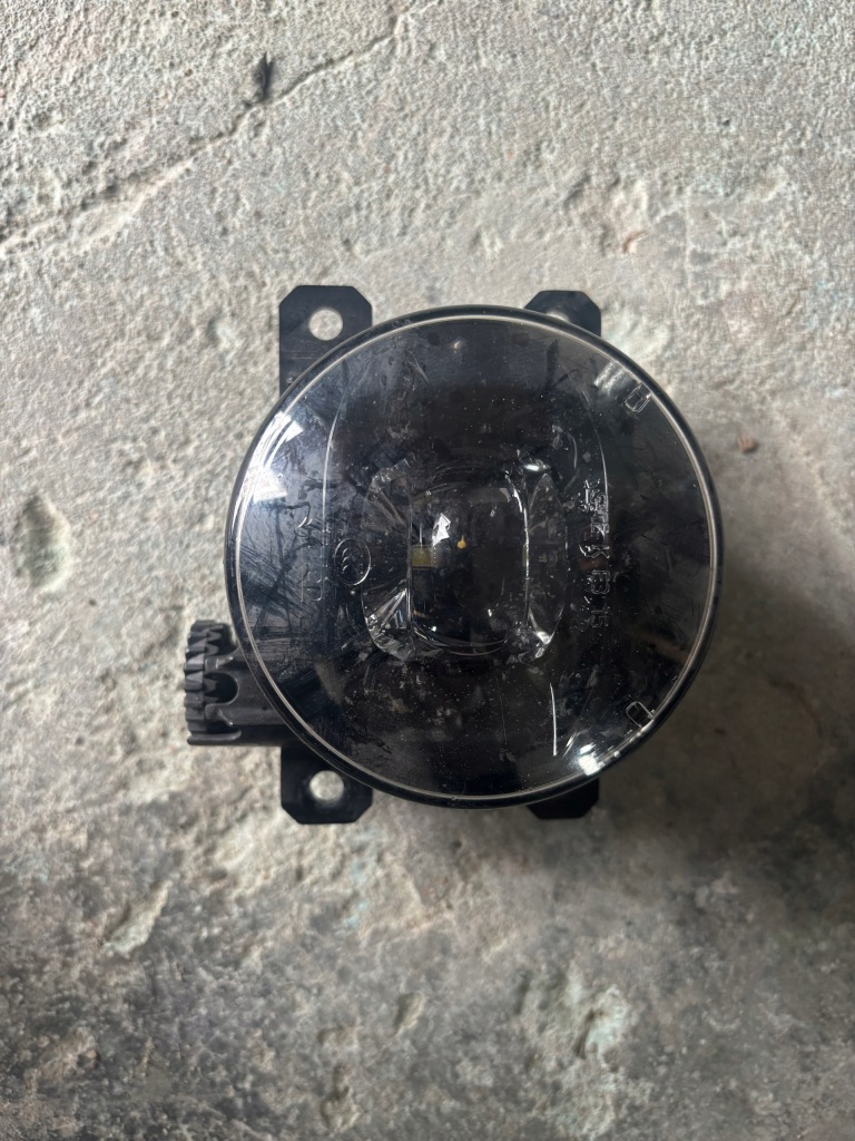 фото №1, Протитуманна фара led citroen c4 iii c4 x c5 aircross peugeot 2008 ii 9826960480