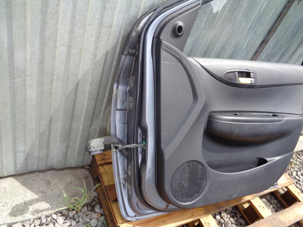 фото №9, Двері праве перед передні hyundai i20 i 5d 2008- лак: 2e