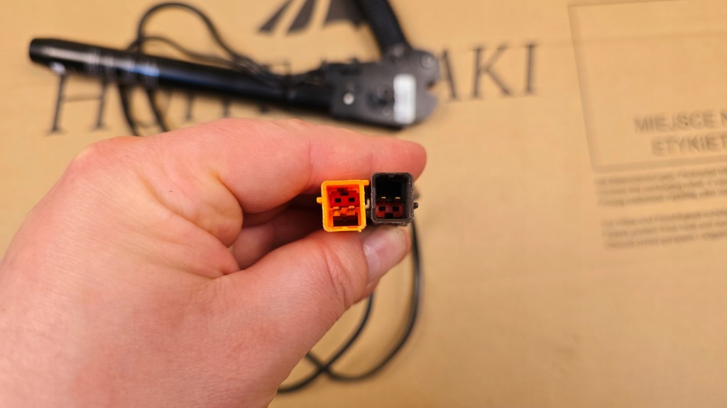 Ford focus c-max mk1 03-10 кліпса натягувач поперечина сидіння водія ліве перед Ціна