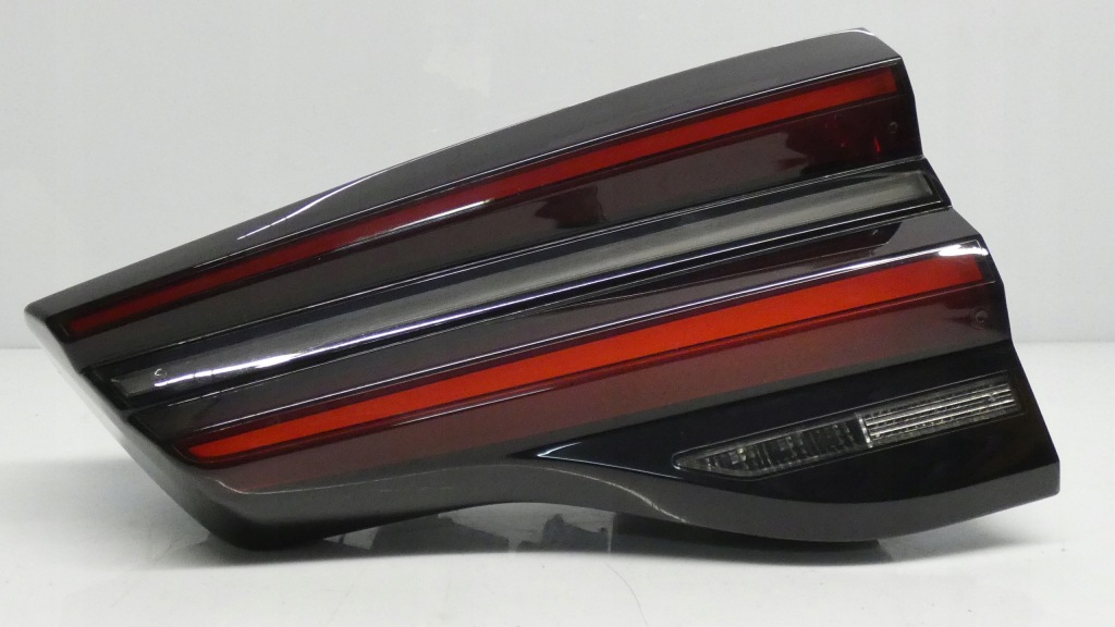 Купить Bmw x3 g01 рестайлинг  9463052 2021- фара правый  задний  задняя led