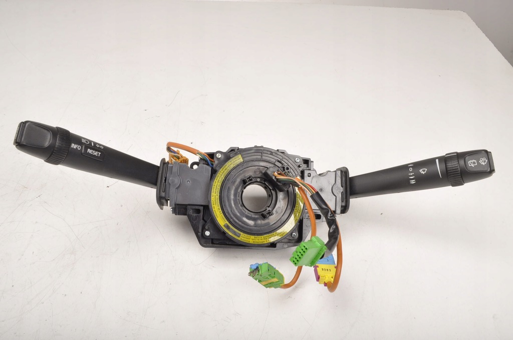 фото №1, Volvo v70 ii переключатель комбинированный 30658614 лента