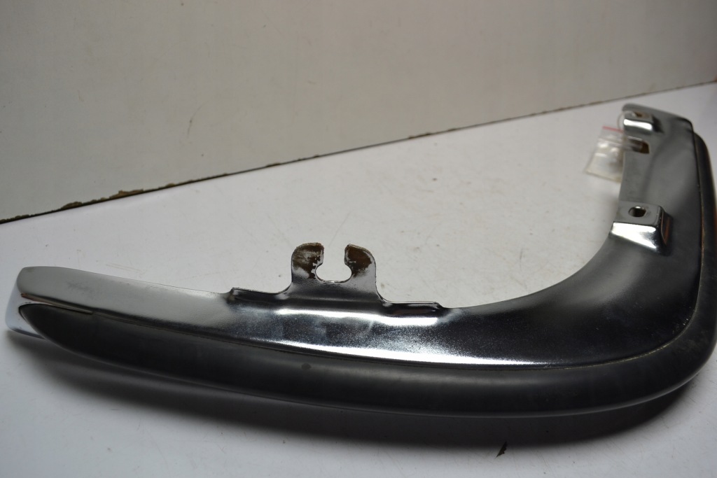 Mercedes w116 wąs уголок бампера левый перед с Разборки