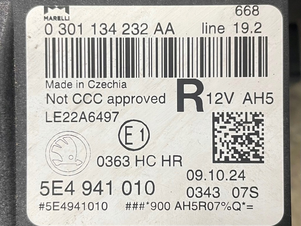 фото №11, Фара перед сторона права skoda octavia mk4 5e4941010